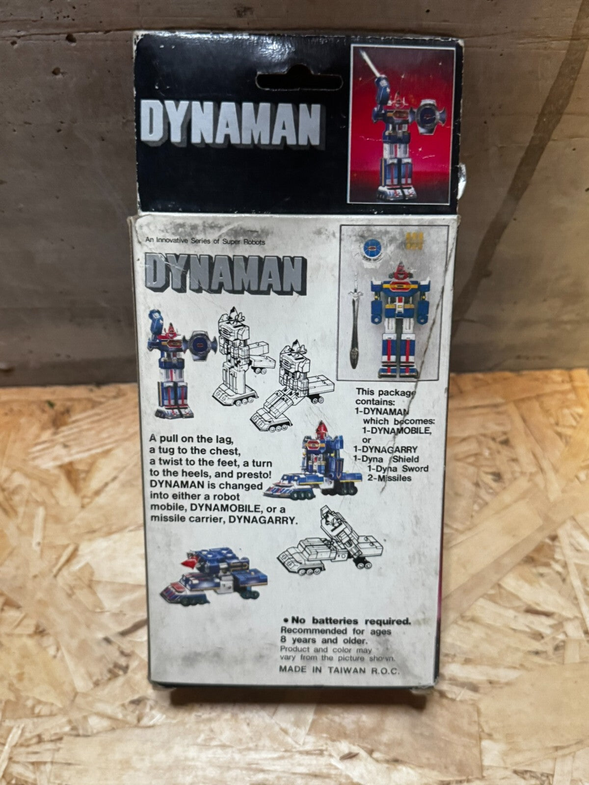 DYNAMAN ROBOT DIECAST METAL VINTAGE '80 NEW IN BOX made in taiwan
