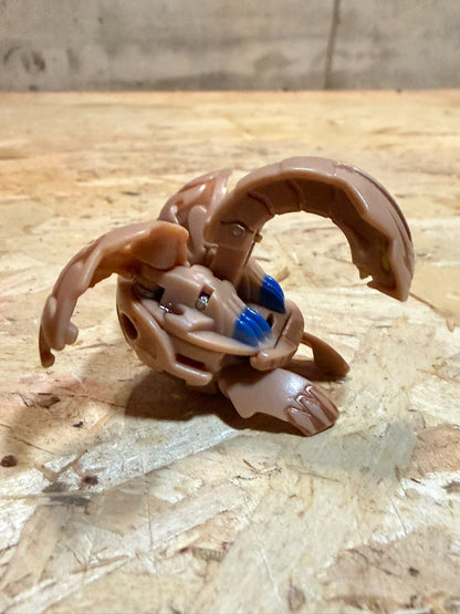 Bakugan Battle Brawlers New Vestroia Tan Subterra