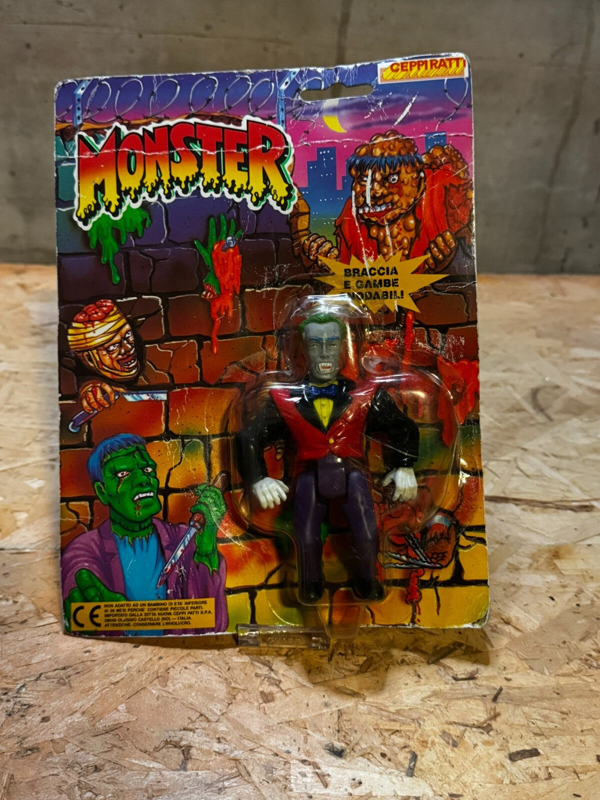 Monster ceppiratti Vampiro sealed action figure