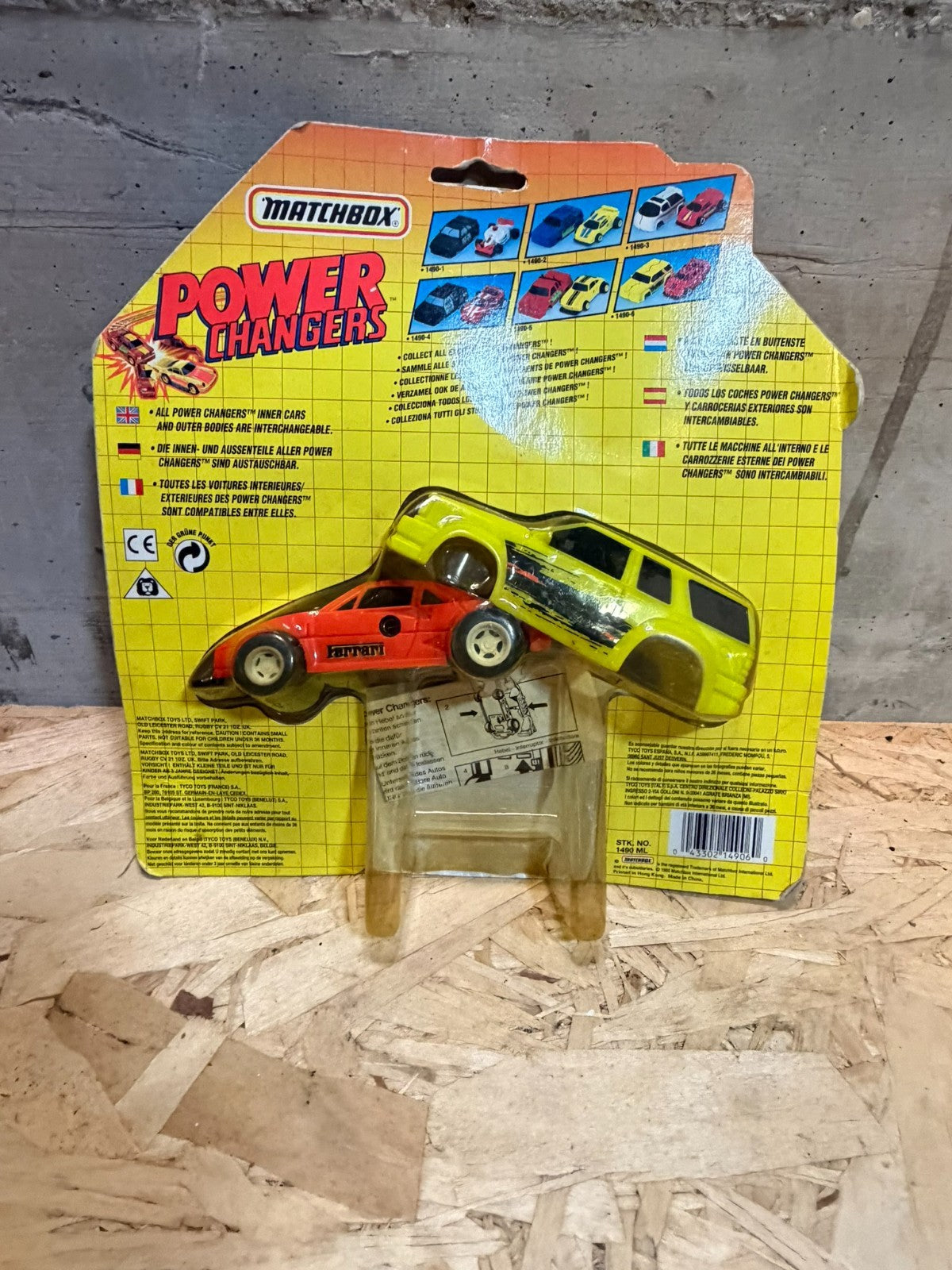 POWER CHANGERS MATCHBOX ,VINTAGE rossa e gialla