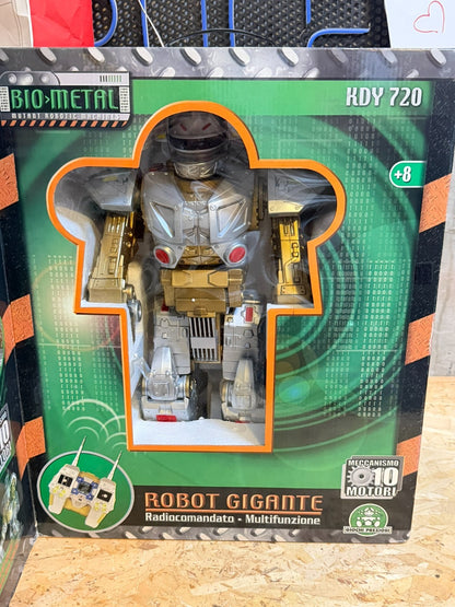 BIO- METAL GIANT ROBOT RC RADIO CONTROLLED MOD KDY 720 radiocomandato nuovo