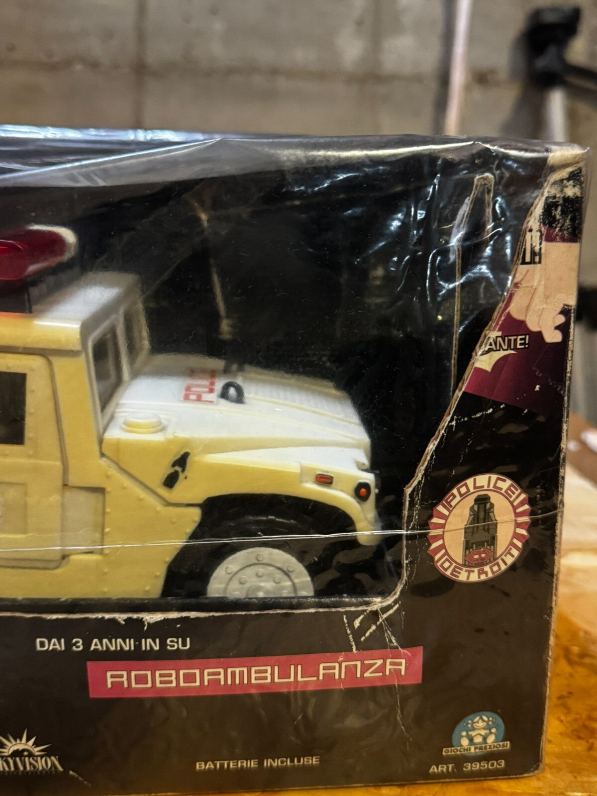 Campo Tattico Ambulanza Polizia ROBOCOP Action Figure Skyvision Orion Toy Island