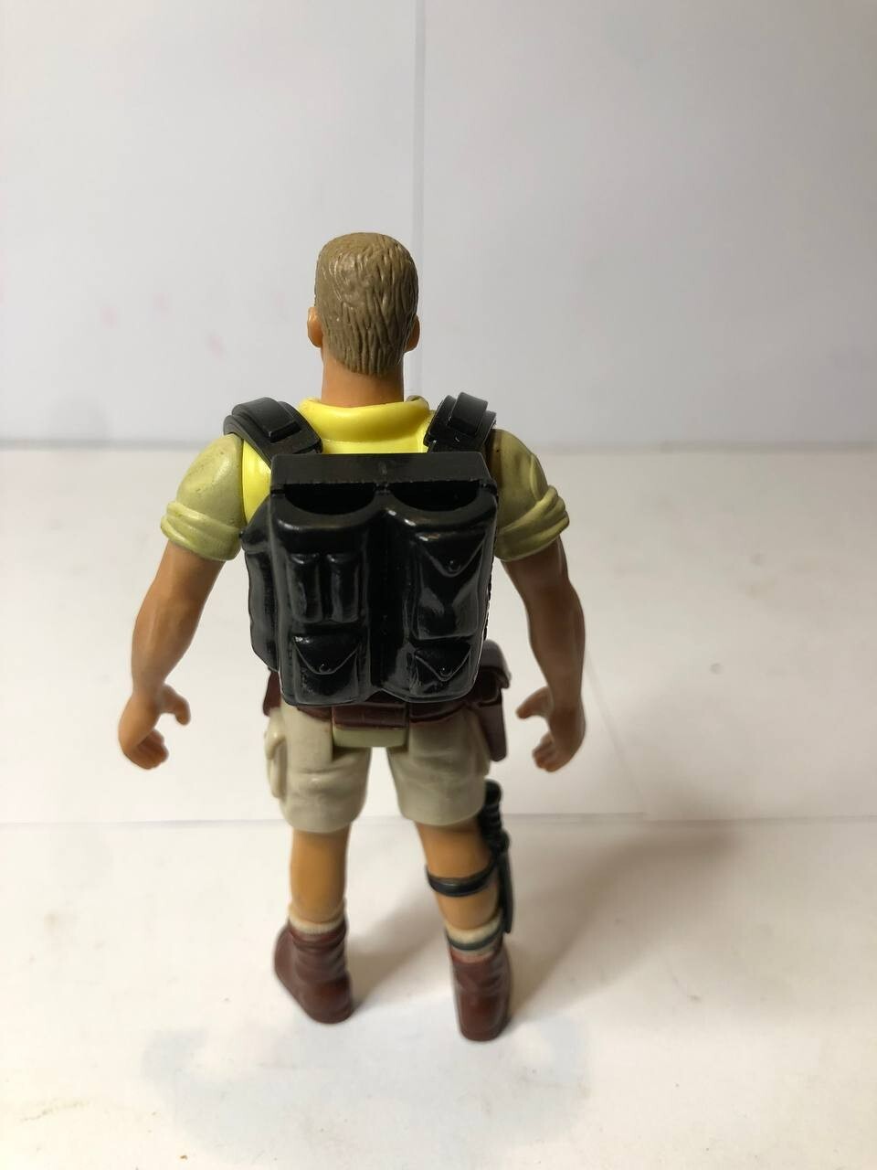 Jurassic Park 1993 Series 1 Robert Muldoon with Backpack + Raptor