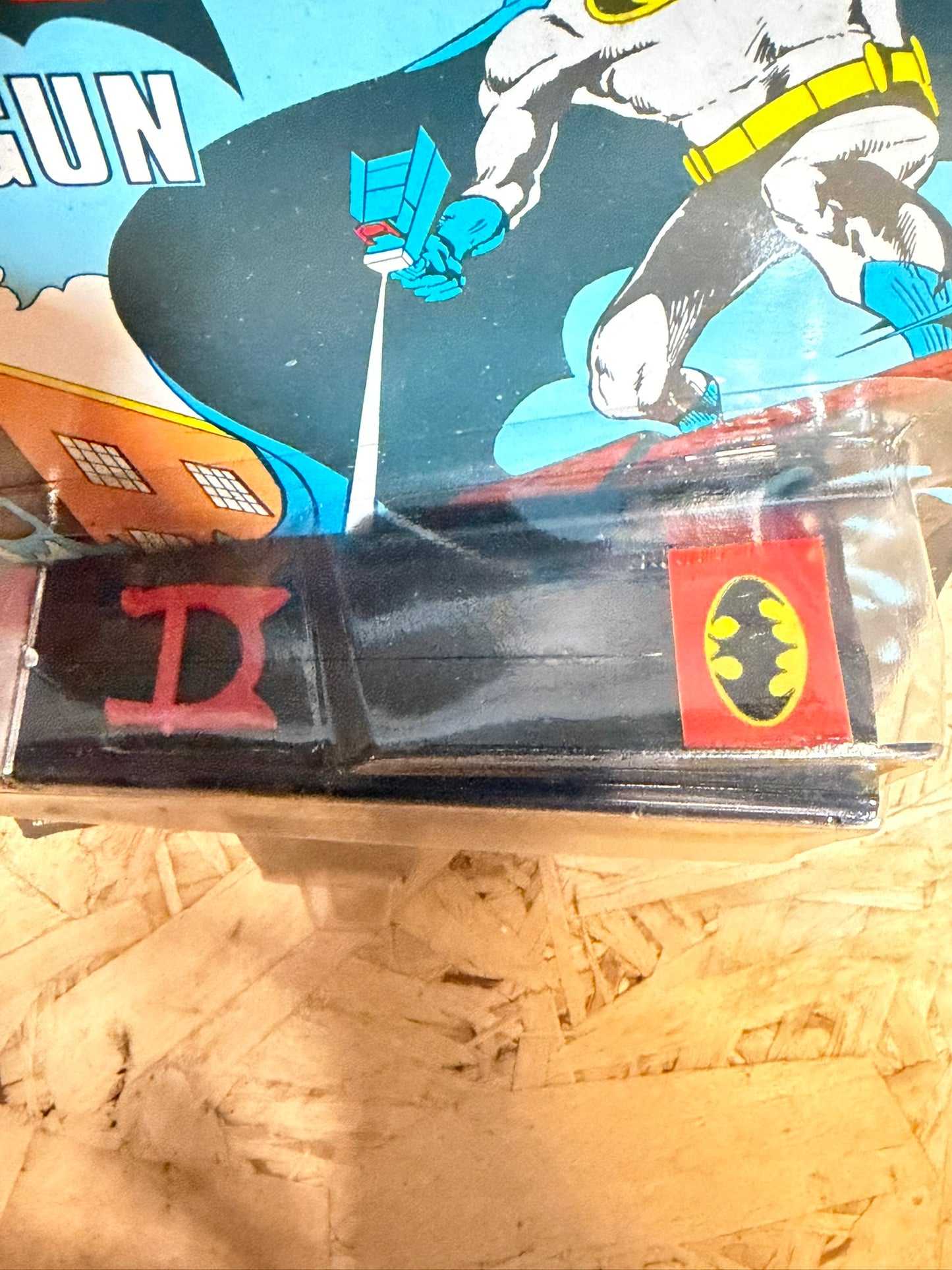 BAT MAN WATER GUN VINTAGE '70 SUPEREROI PISTOLA ACQUA made in HONG KONG