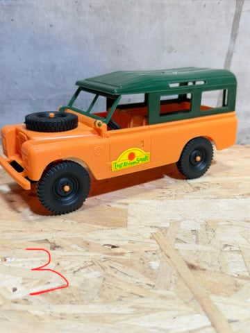 Land Rover made in italy 1/21 East African safari