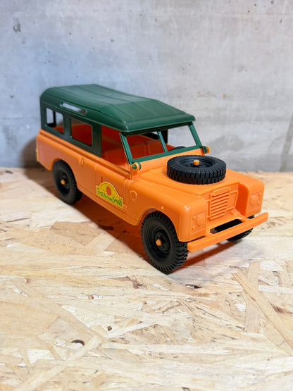 Land Rover made in italy 1/21 East African safari