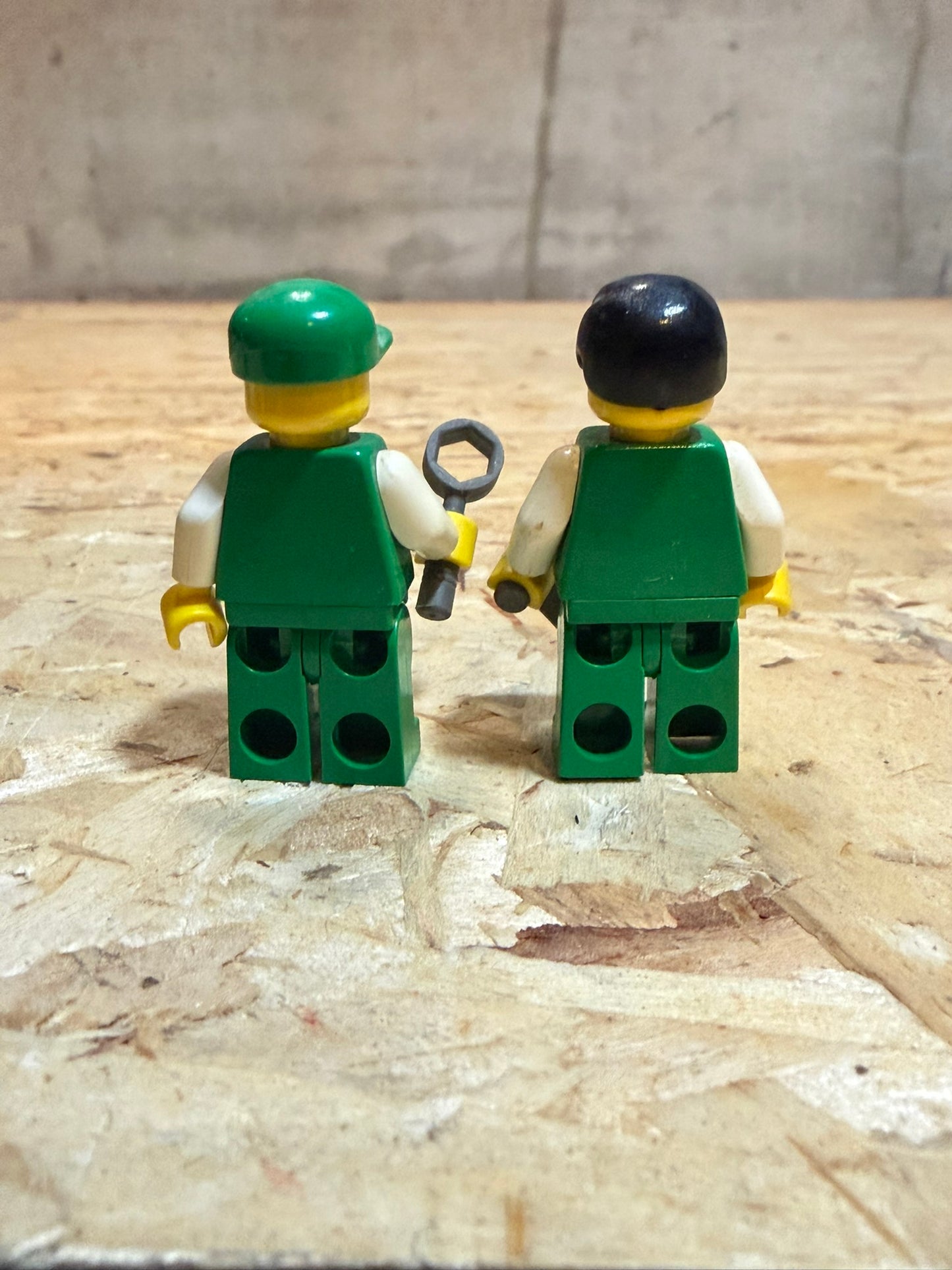 MINIFIGURE CITTA' lego meccanico con atrezzi