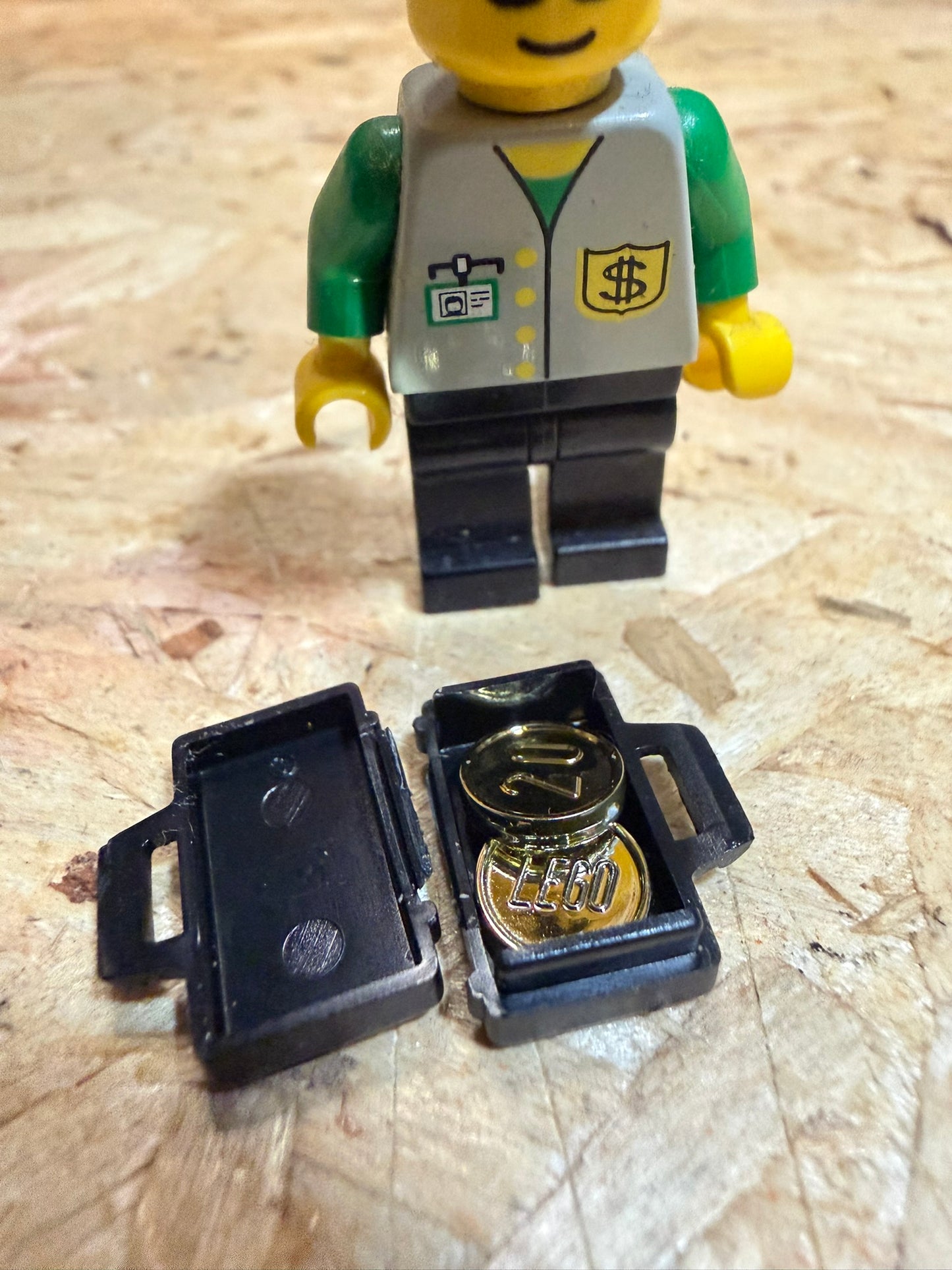 MINIFIGURE CITTA' lego 5 mini figure lego city