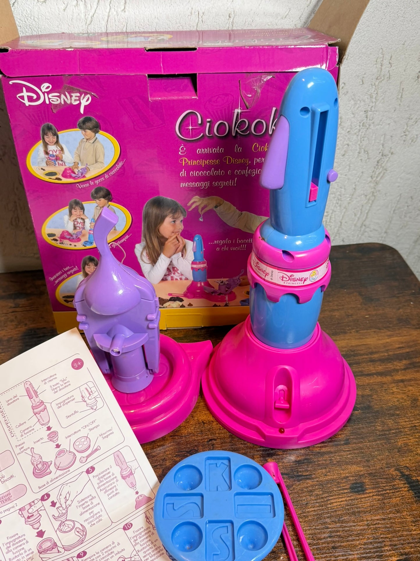 Disney Principesse CiokoKiss Crea Cioccolatini Fabbrica