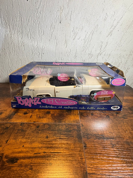 Bratz - Auto F.M. Cruiser con radio FM- Gig 2002 - Art. NCR254072 non funziona