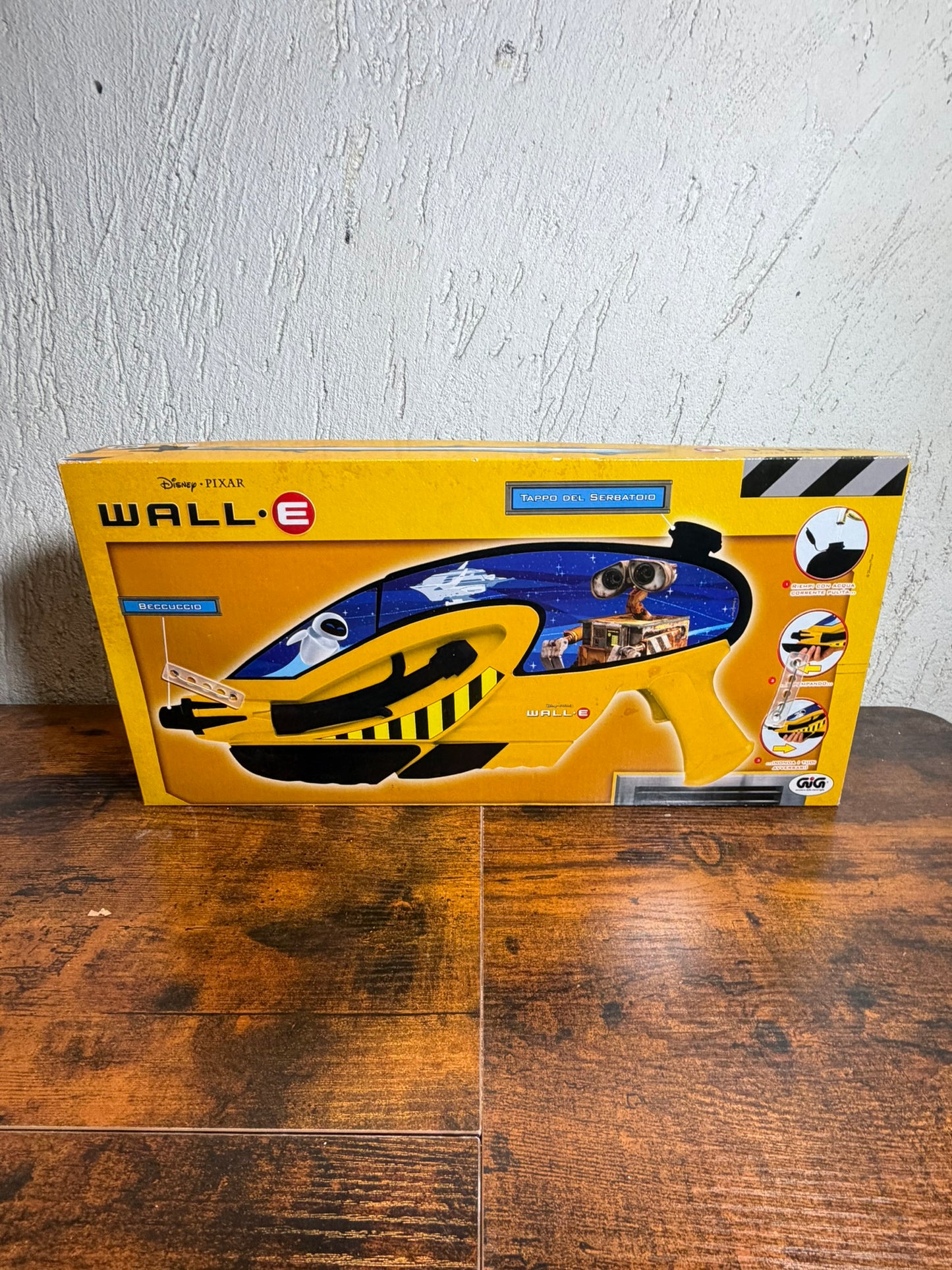 Super Liquidator Wall-e disney pixar