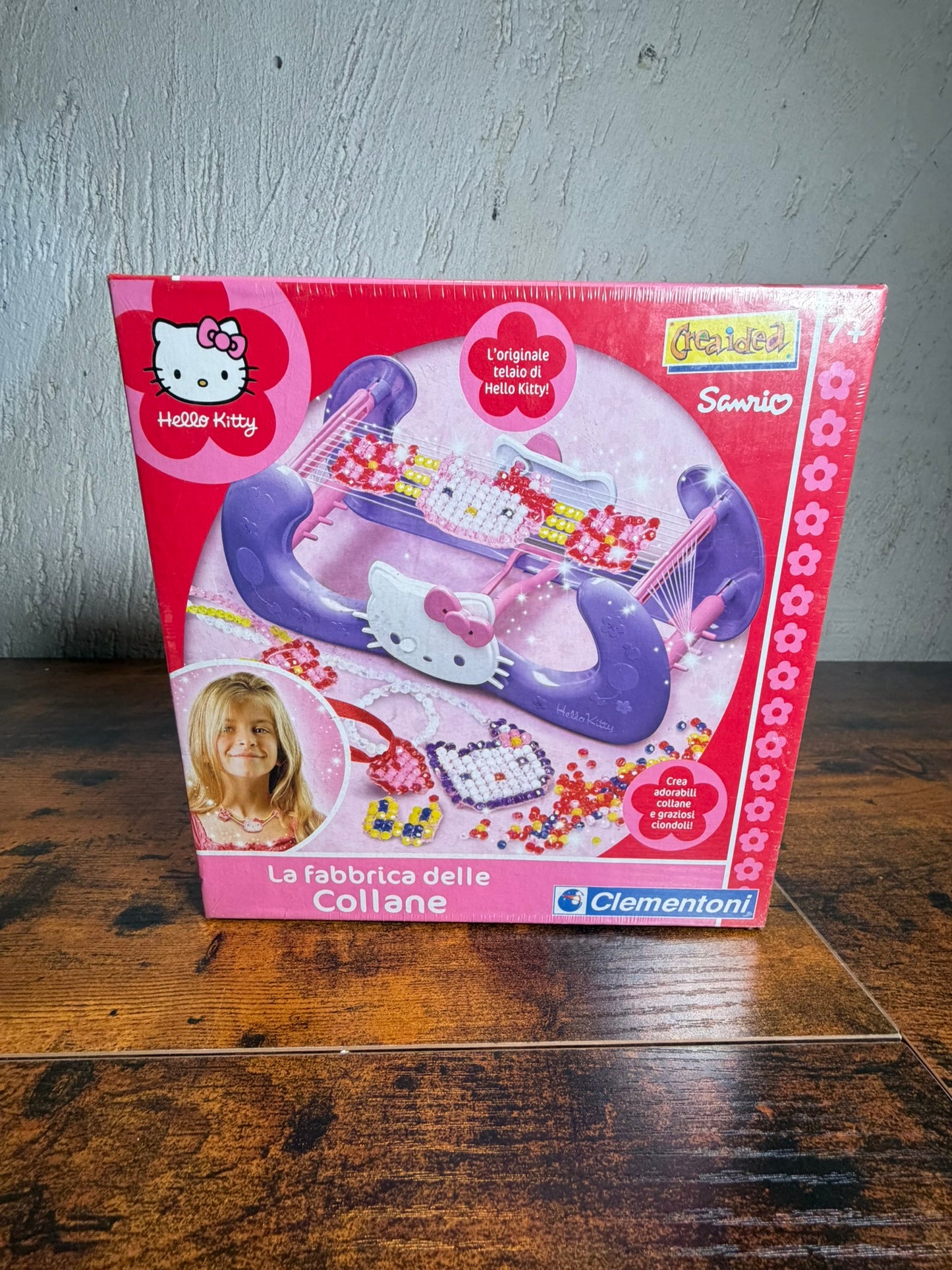 G0003-Hello Kitty. La fabbrica degli accessori moda (cod. 15495)