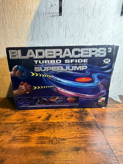 GIG BLADERACERS 3 TURBO SFIDE PISTA ANNI '90 PER RICAMBI (non funzionante)