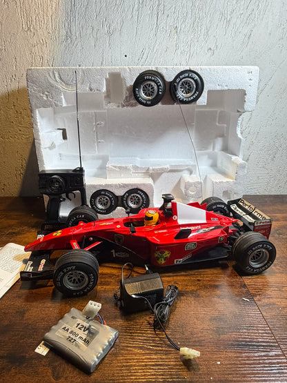 World Championship Remote Control Car Racing 1/8th Scale Ferrari (funziona)