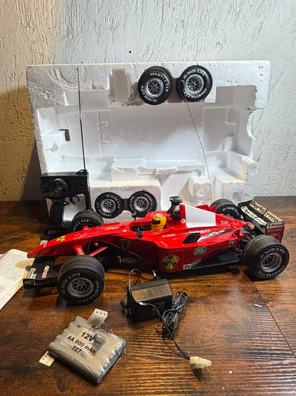 World Championship Remote Control Car Racing 1/8th Scale Ferrari (funziona)