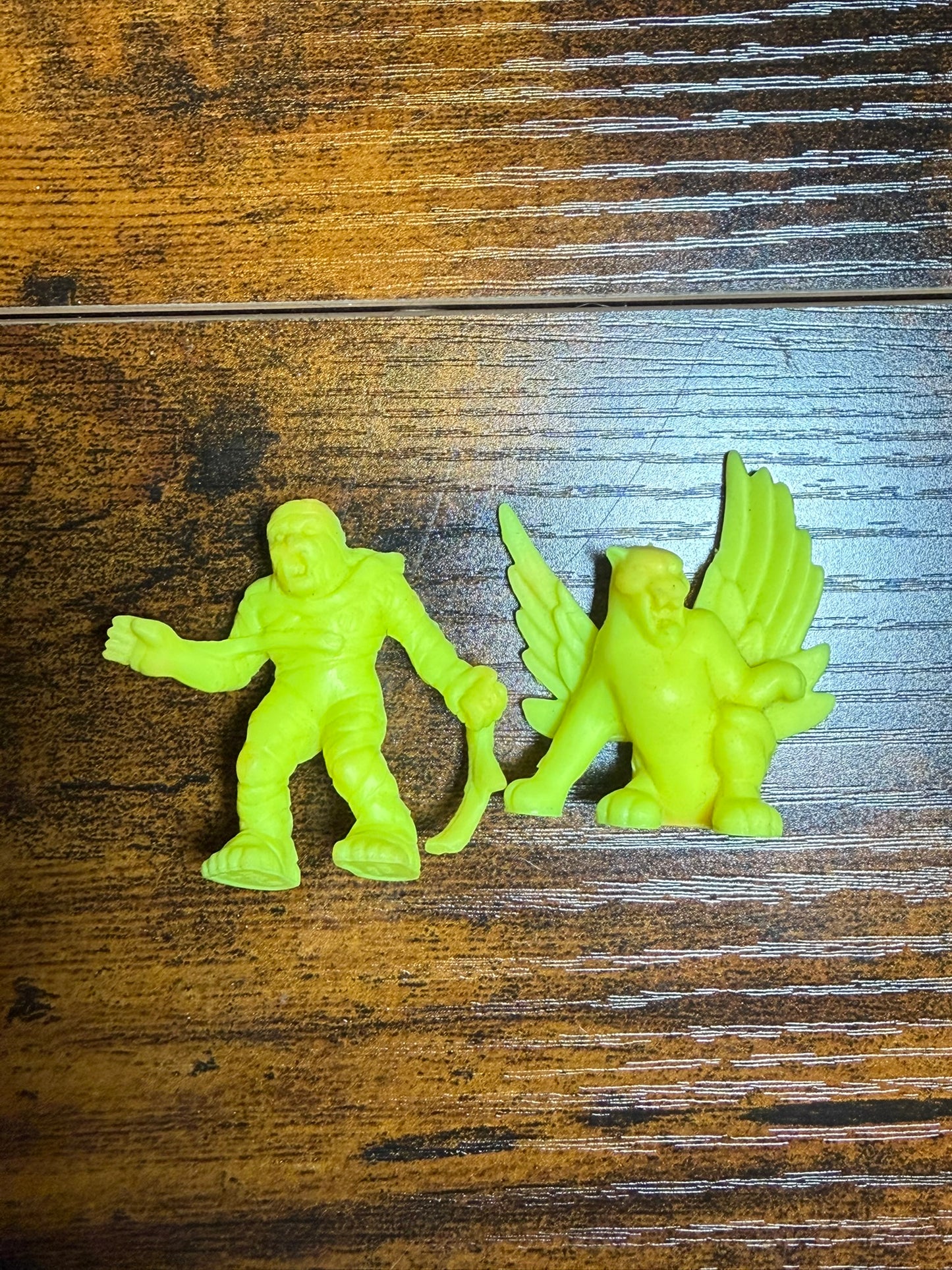 Monster in my Pocket Serie 1 Neon Yellow Giallo Mummy - winged panther