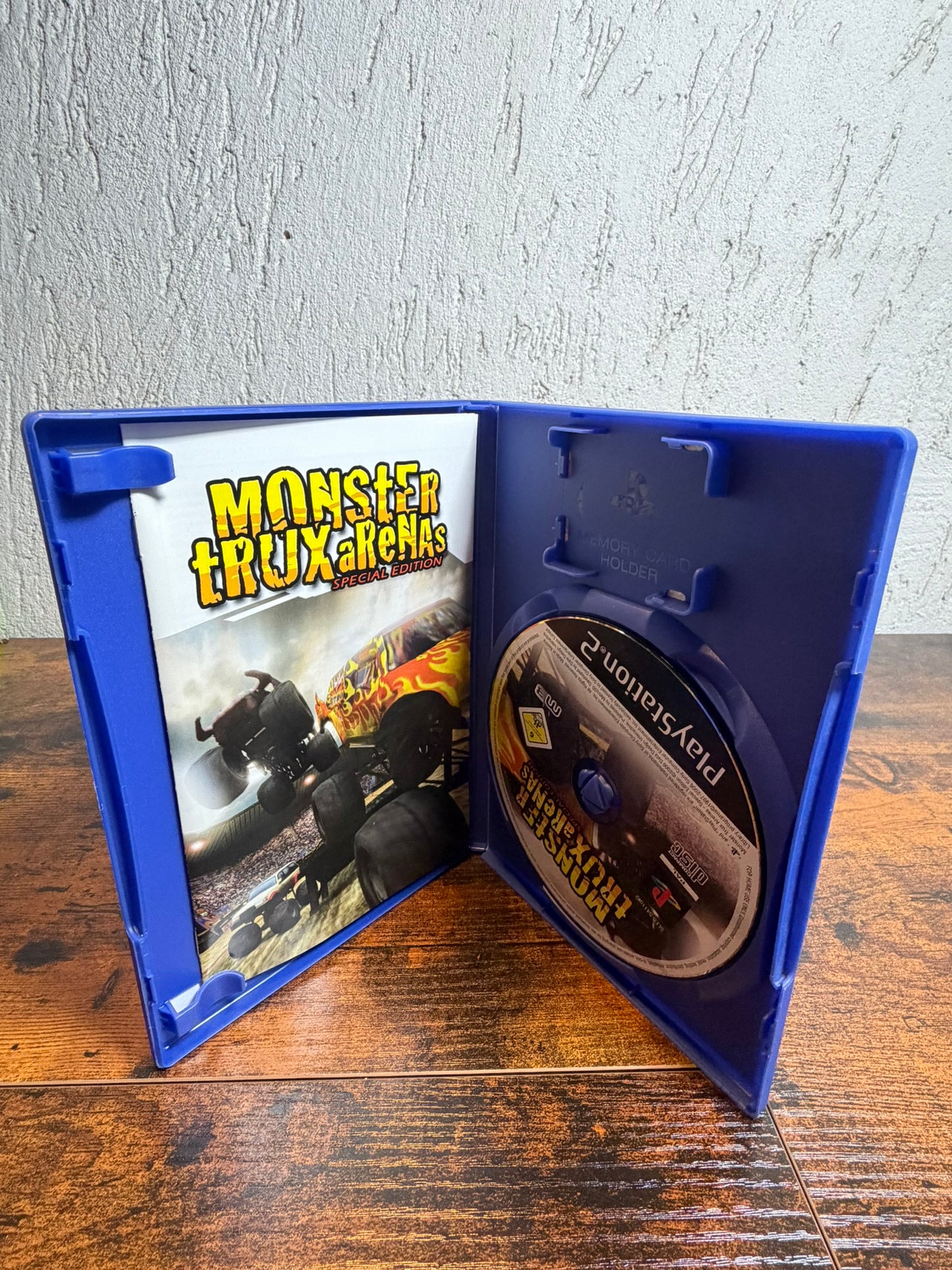 GIOCO VIDEOGIOCO PS2 Monster Trux Extreme Arena Edition Completo Italiano