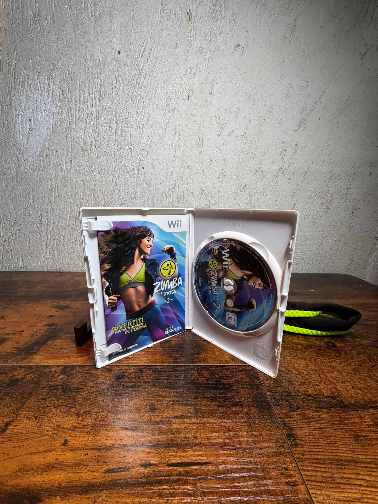 Zumba Fitness 2 + Fascia Zumbaa - NINTENDO Wii