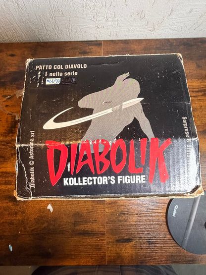 FANTASTICA figure statua DI ' DIABOLIK ( ' PATTO COL DIAVOLO ' ) Bianca ed lim