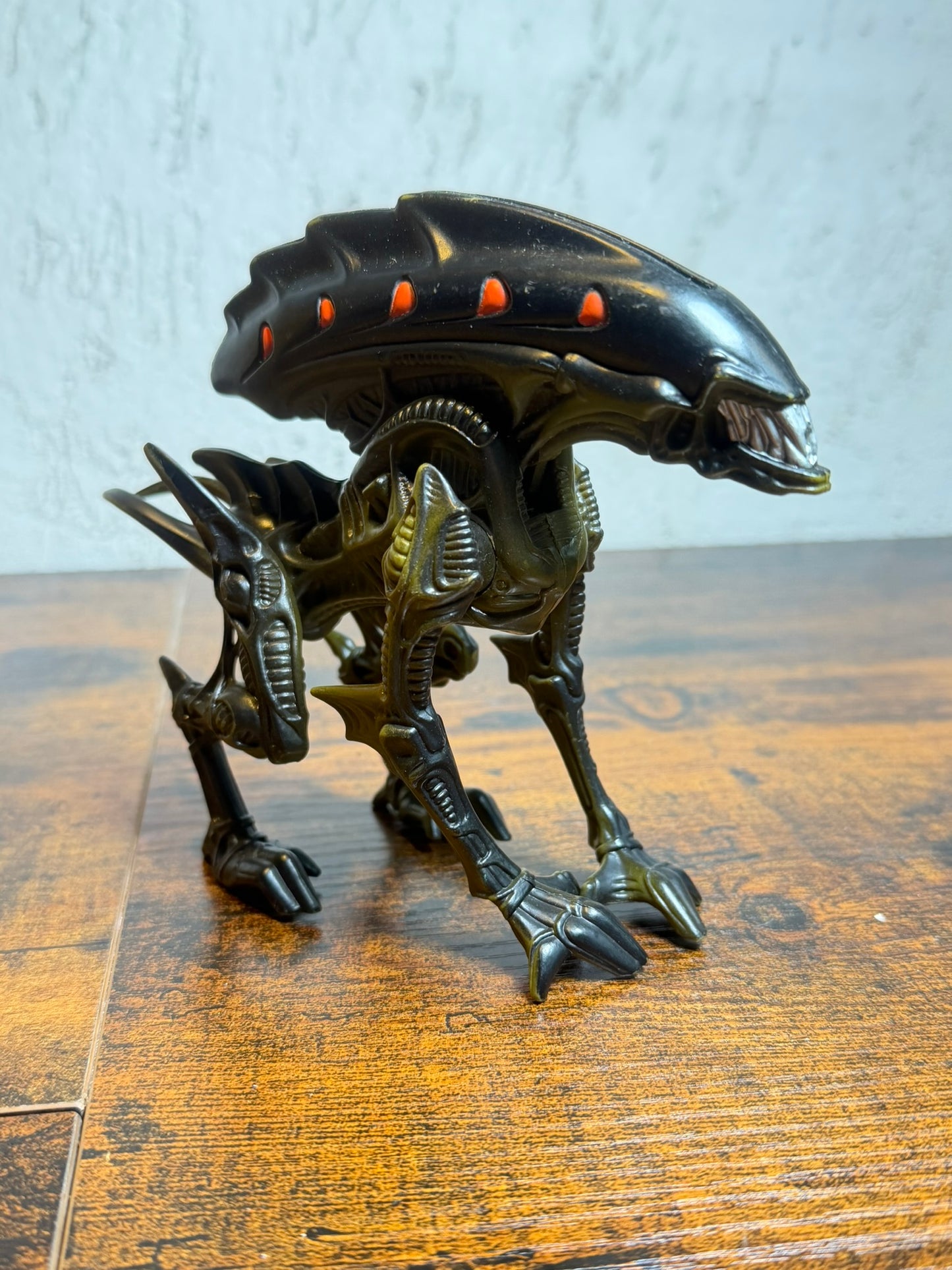 Modellino Aliens - Wild Boar Alien - 5,5" - Kenner - 1994 Vintage-