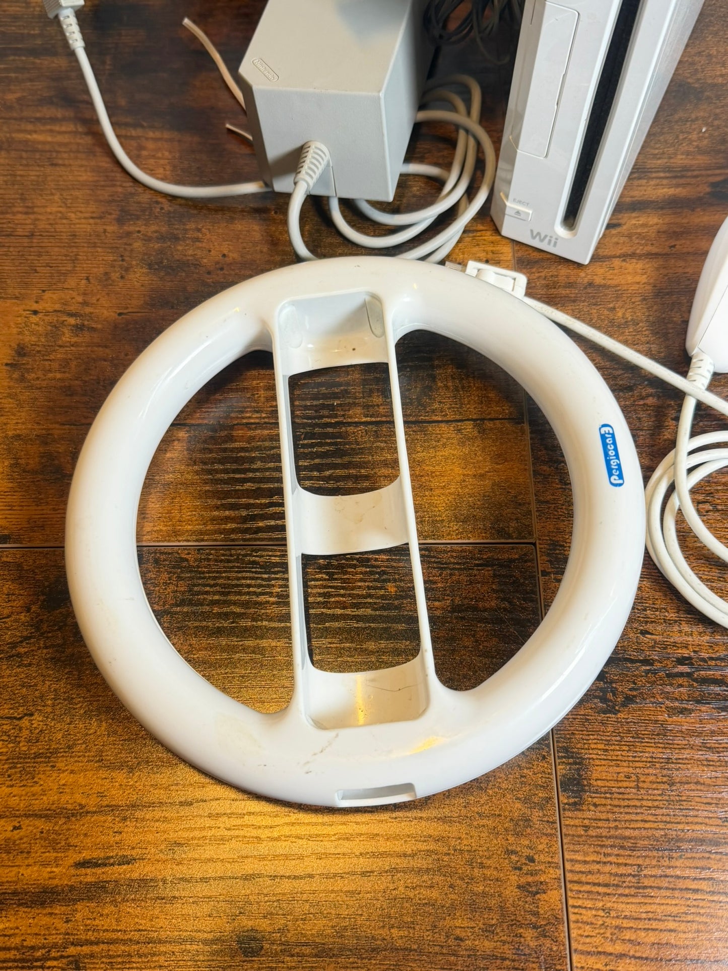 Console Wii funzionante: volante nunchuck alimentazione (manca il cavo video)