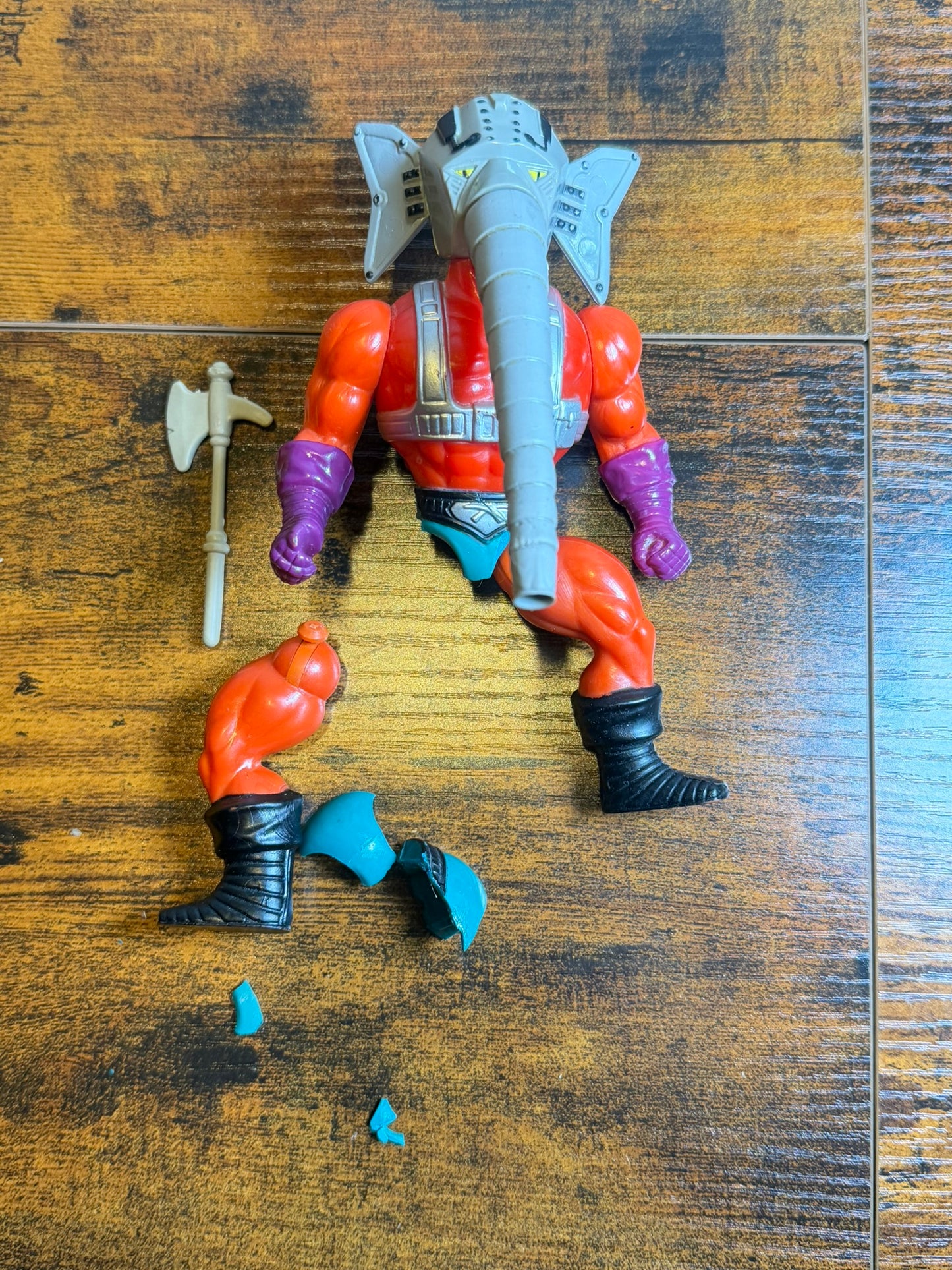 MOTU HE-MAN and the Masters of the Universe - SNOUT SPOUT (rotto)