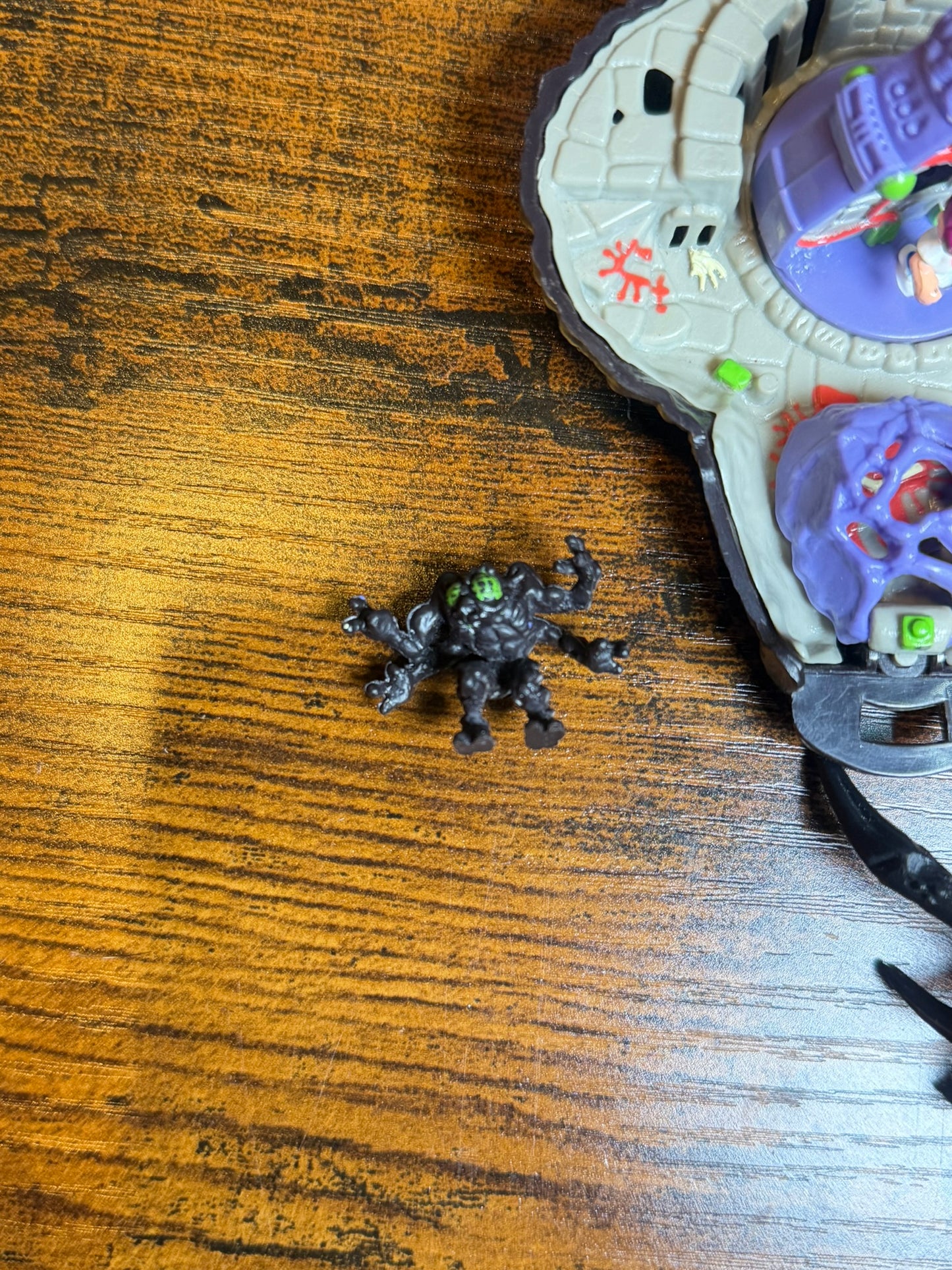 Mighty Max Arachnoid Doom Zone Spider Bluebird Toys Completo 100%