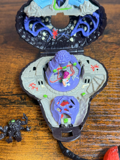 Mighty Max Arachnoid Doom Zone Spider Bluebird Toys Completo 100%
