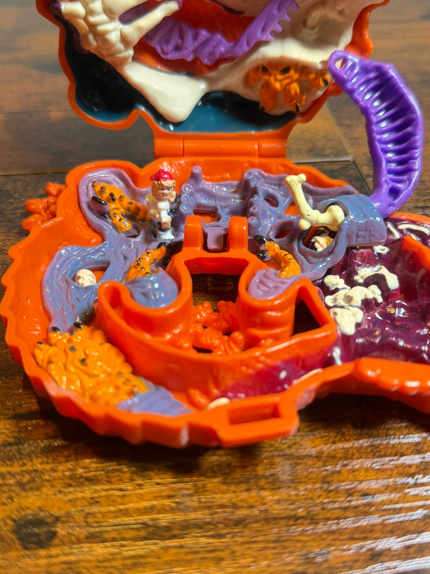 MIGHTY MAX DOOM ZONES BLUEBIRD 1994 LASHES LIZARD LUCERTOLA incompleto