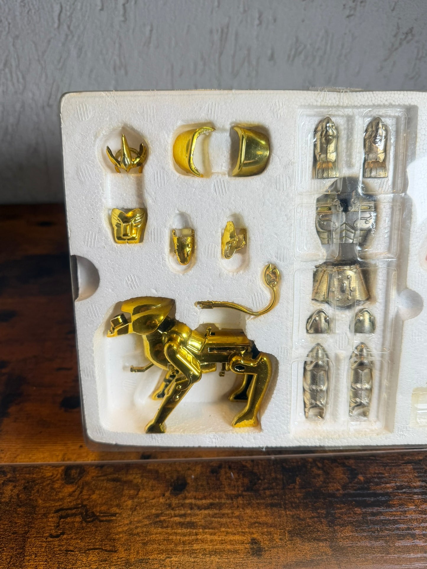 I Cavalieri dello Zodiaco - Leone - Giochi Preziosi (guarda bene le foto)