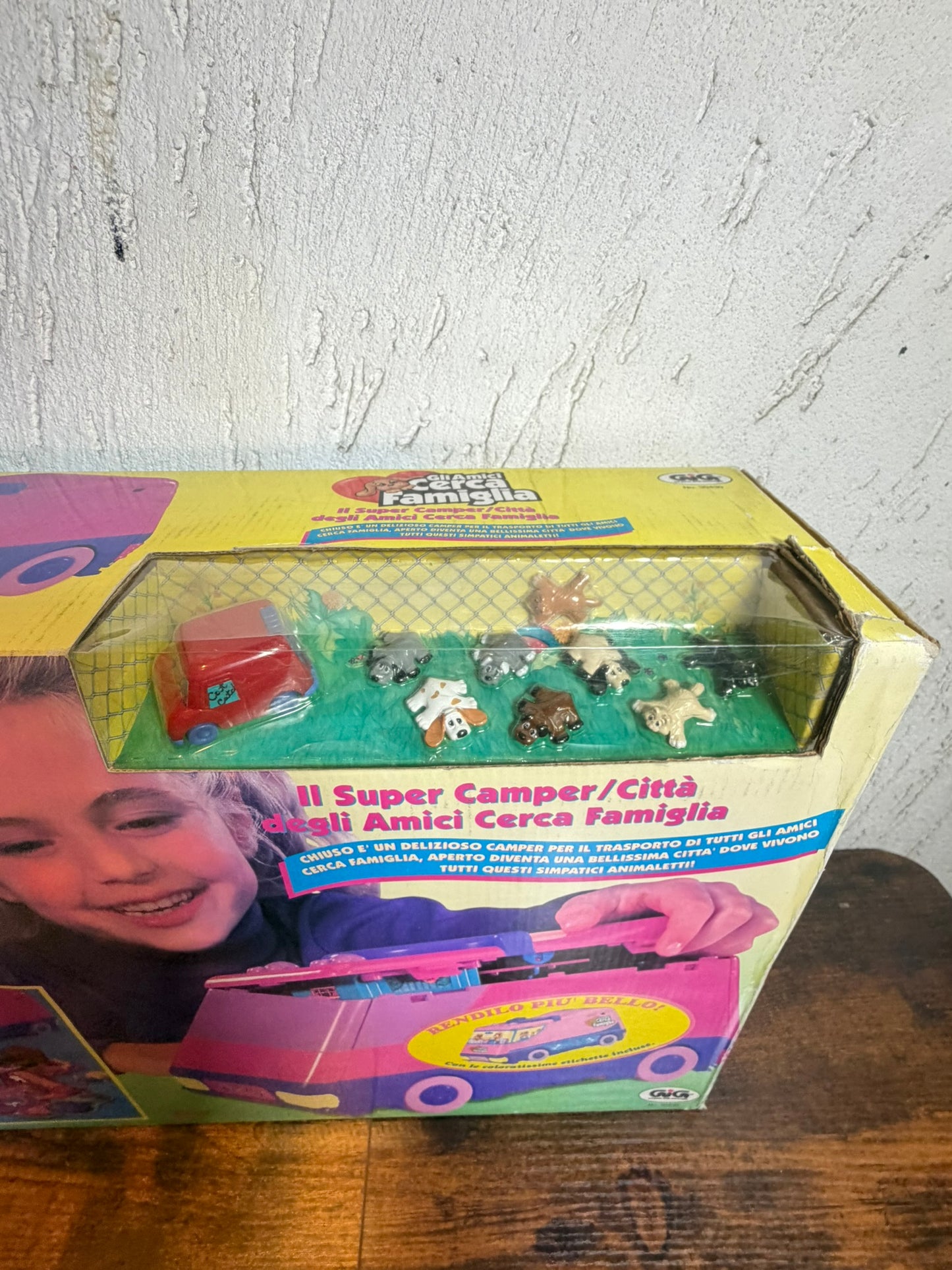 il super camper/città degli amici cerca famiglia