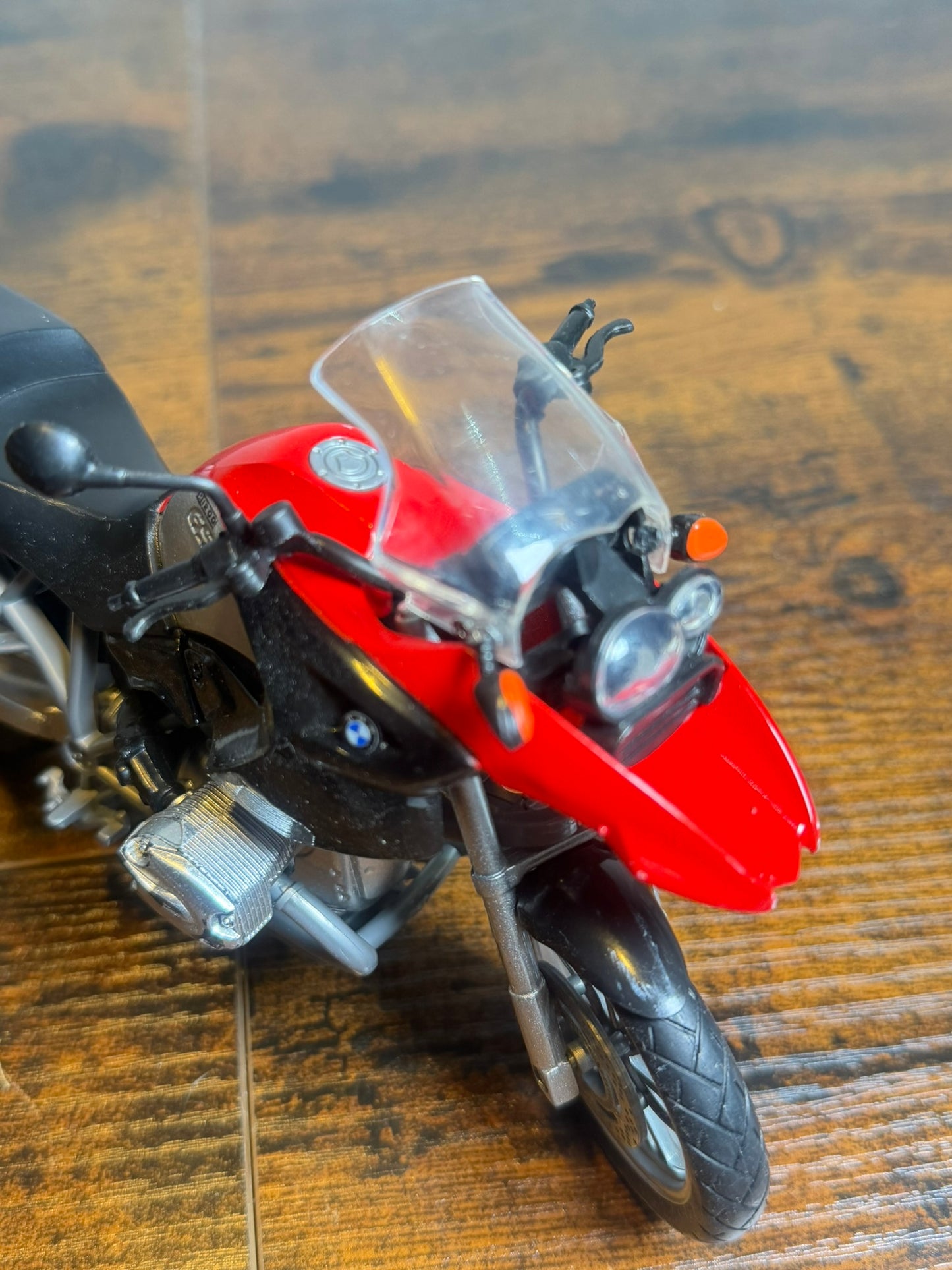 Modellino moto BMW gs rotto