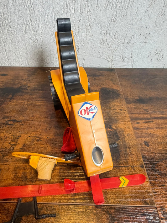 Veicolo gatto delle nevi e accessori Ok mike Furga 1979 (rotto)
