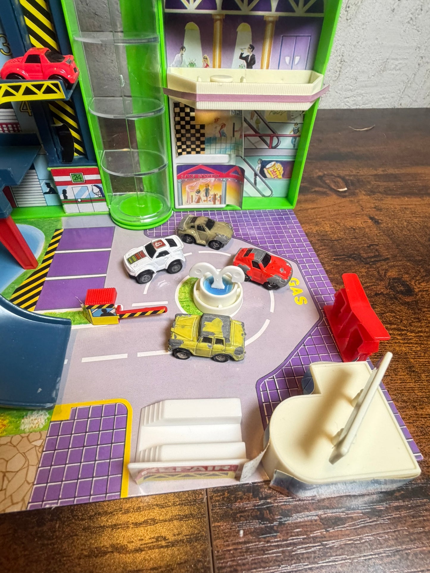 Micro Machines Ko Micro Toys Micro service centre Kidmate con macchine