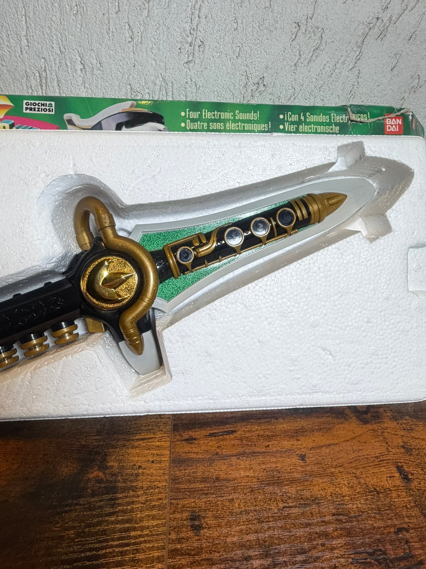 Bandai Power Rangers Legacy Dragon Dagger verde