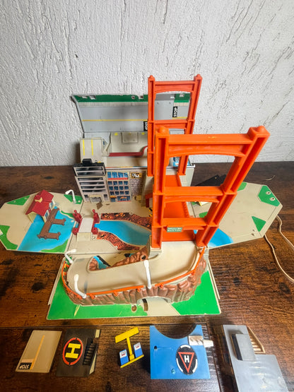 La Città Delle Micro Machines Gig Galoob Toys Cassetta Degli Attrezzi incompleto