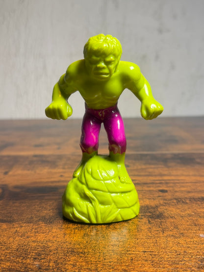 L'incredibile Hulk Walking Pull Back Action Figure di Ideal Marvel 1979