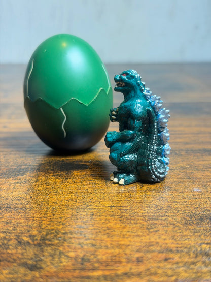 GODZILLA Hatched Egg & PVC Figure 1993 Trendmasters