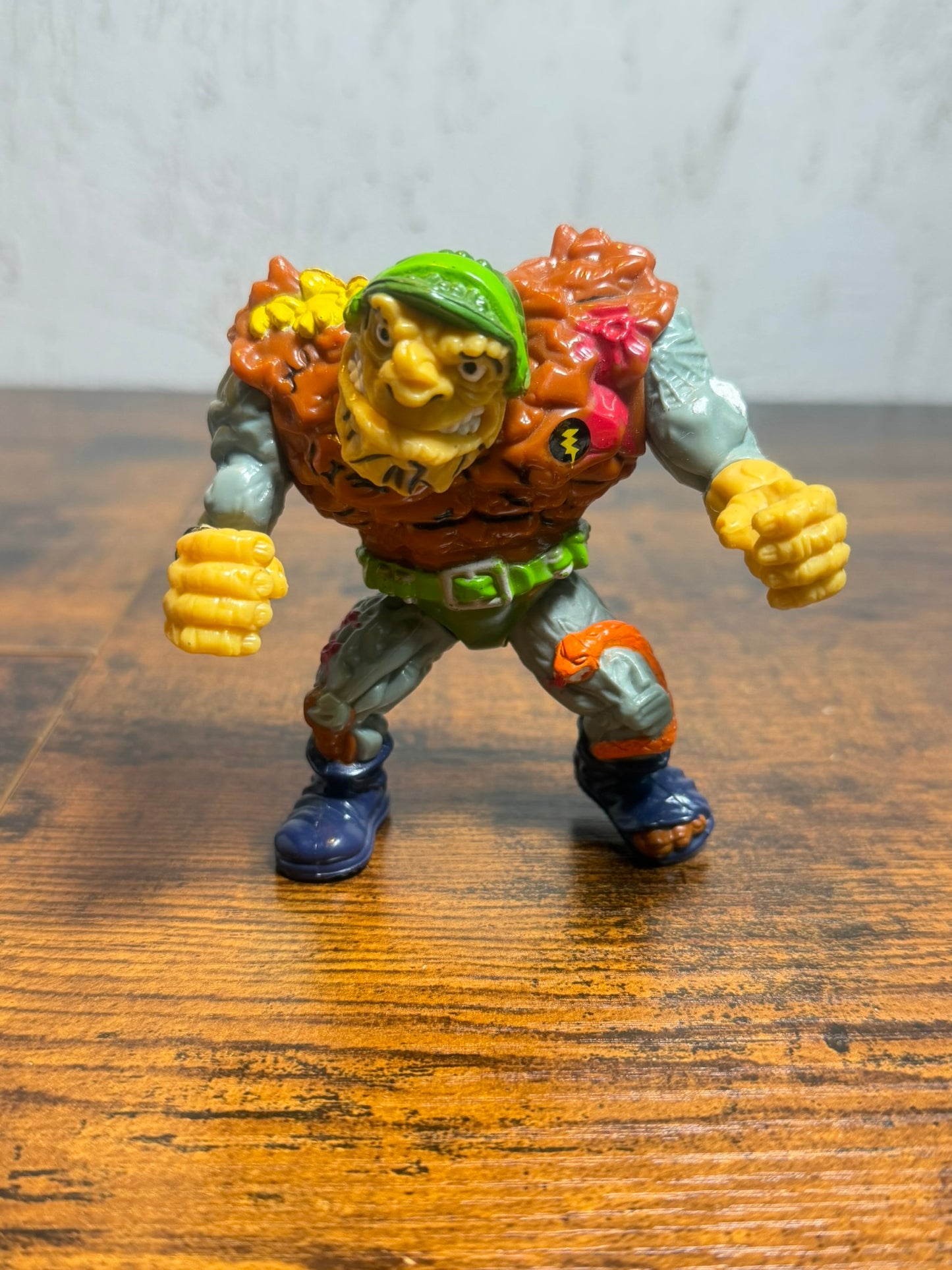 Teenage Mutant Ninja Turtles - GENERAL TRAAG - TMNT (1989) incompleto