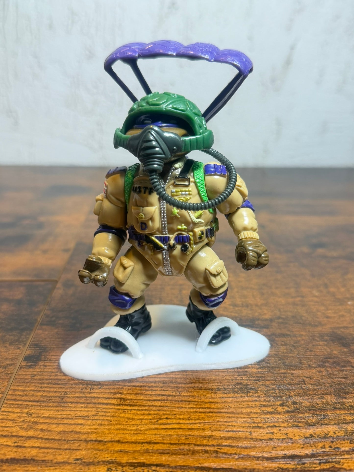 Figurina TMNT Pro Pilot Don 1991 vintage incompleto