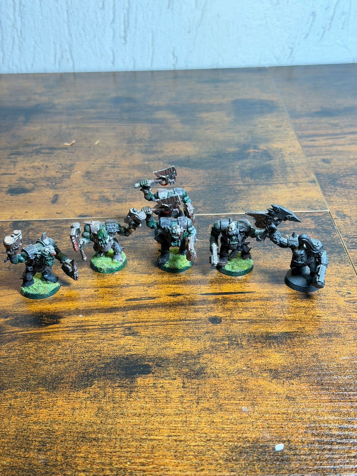 6 pezzi ORKS BOYZ miniature WARHAMMER 40K citadel GAMES WORKSHOP