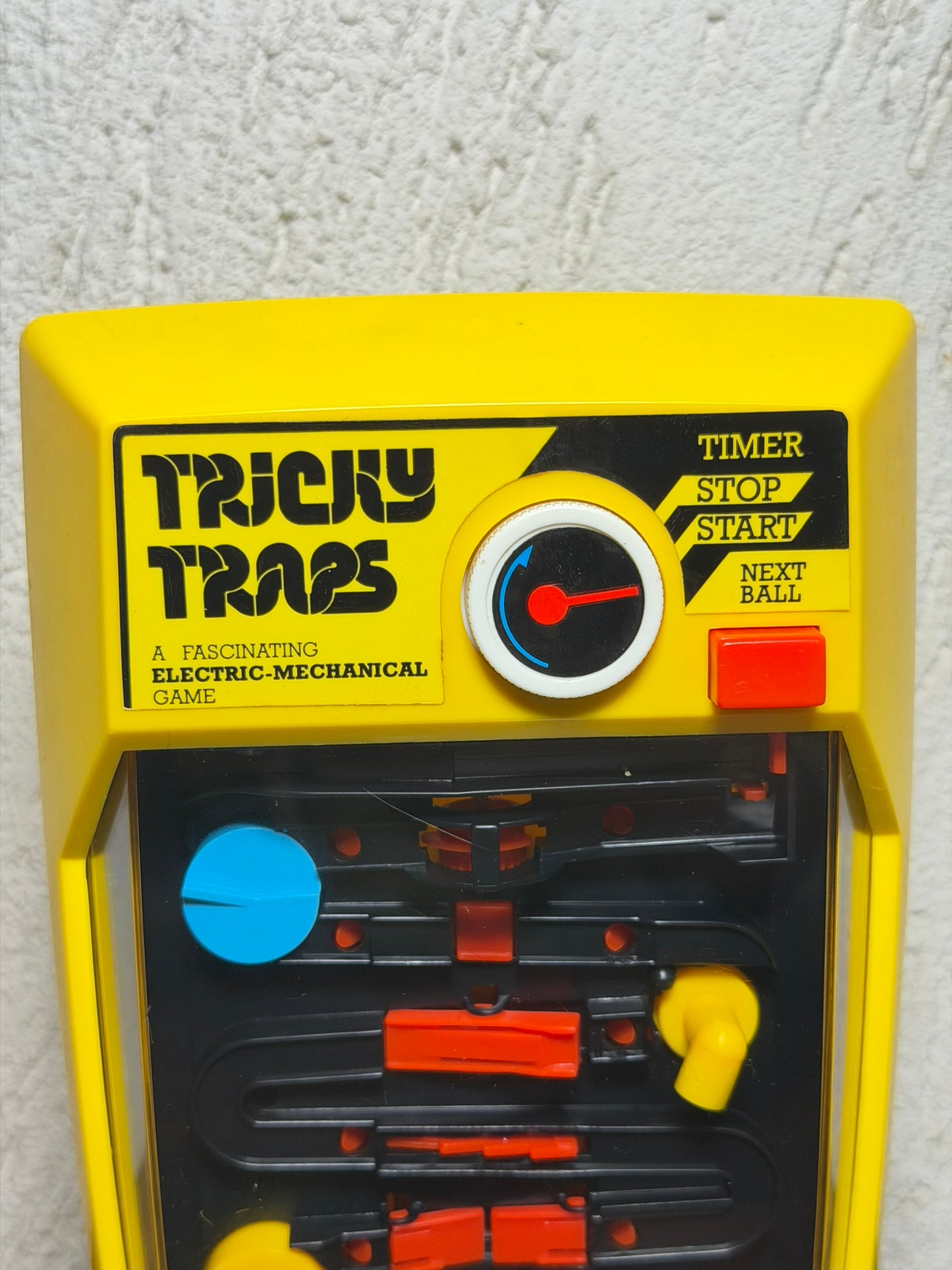 Tomy Tricky Traps con Scatola Giocattolo vintage anni 90 funzionante Ottimo