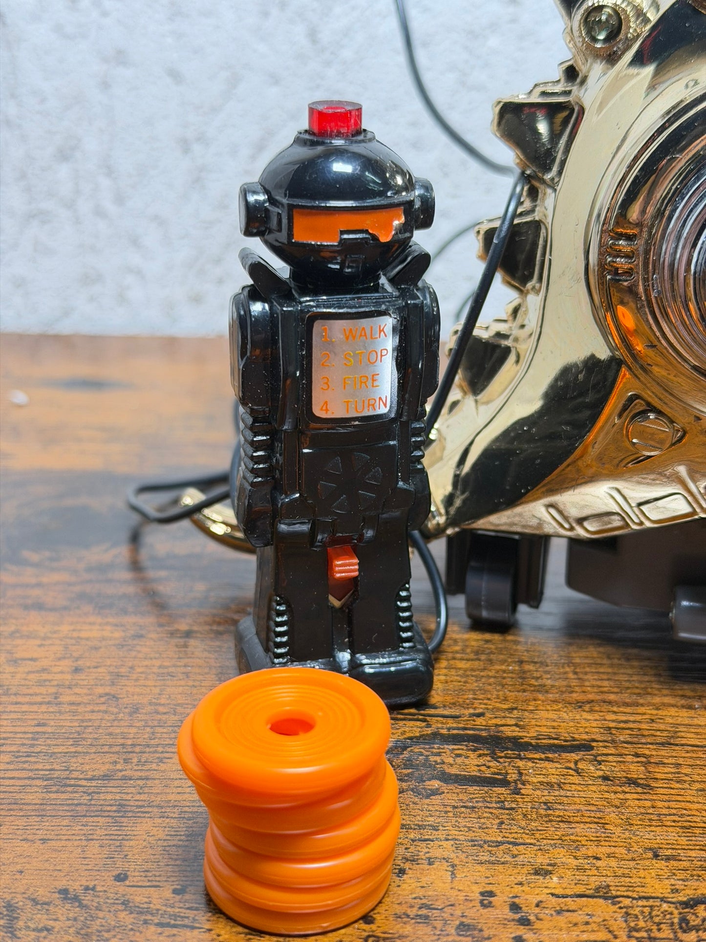 Dinosauro spaziale B/O anni 80 a batteria 7" JP-887 in scatola non funzionante