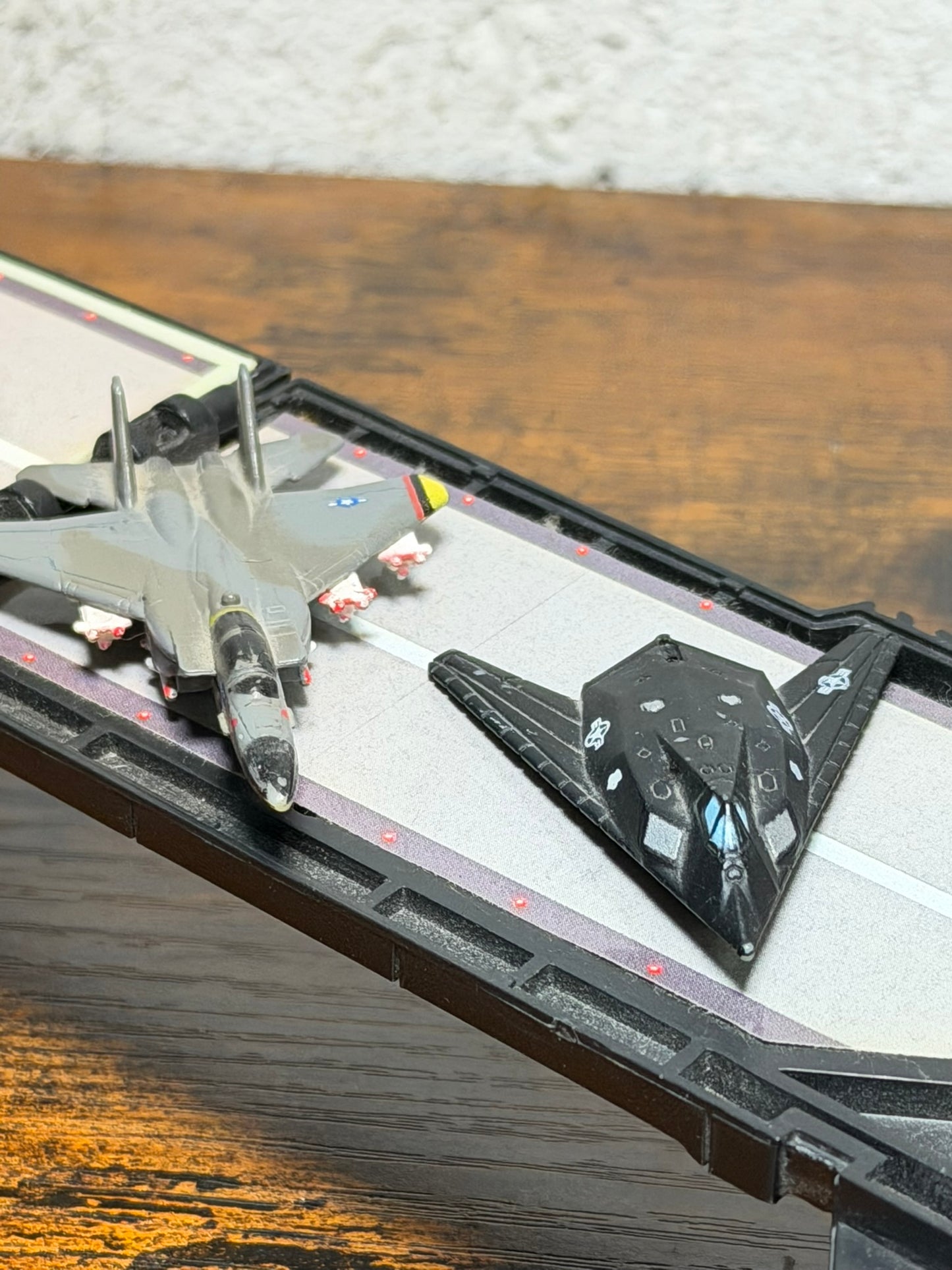 Micro Machines Military Falcon Wing Skybase Playset B2-Spirit Stealth