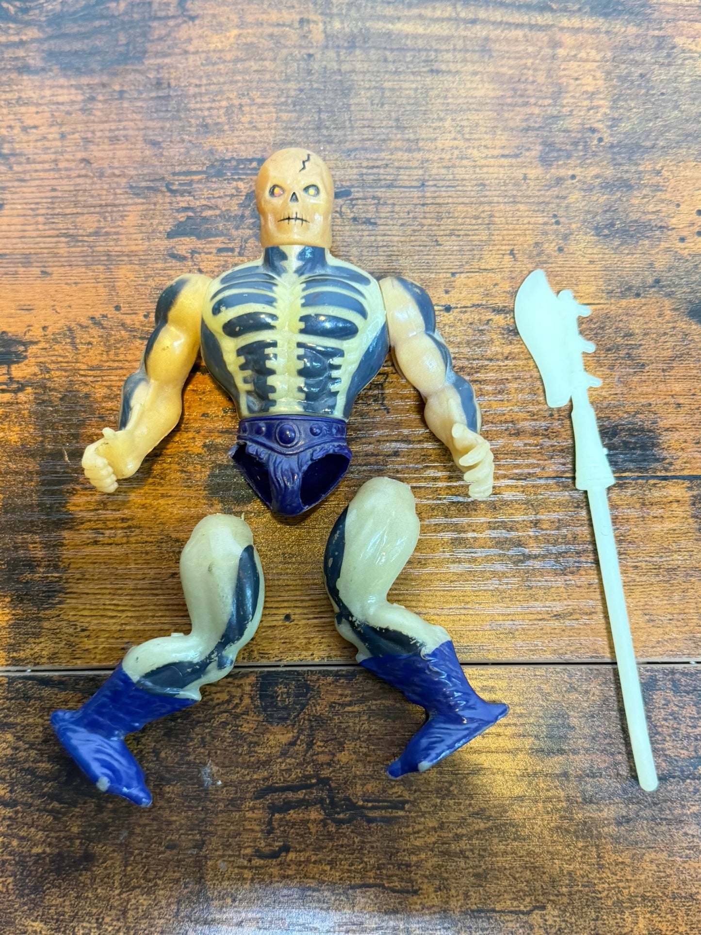 MOTU, Scare Glow, Masters of the Universe elastico gambe rotto e senza mantello