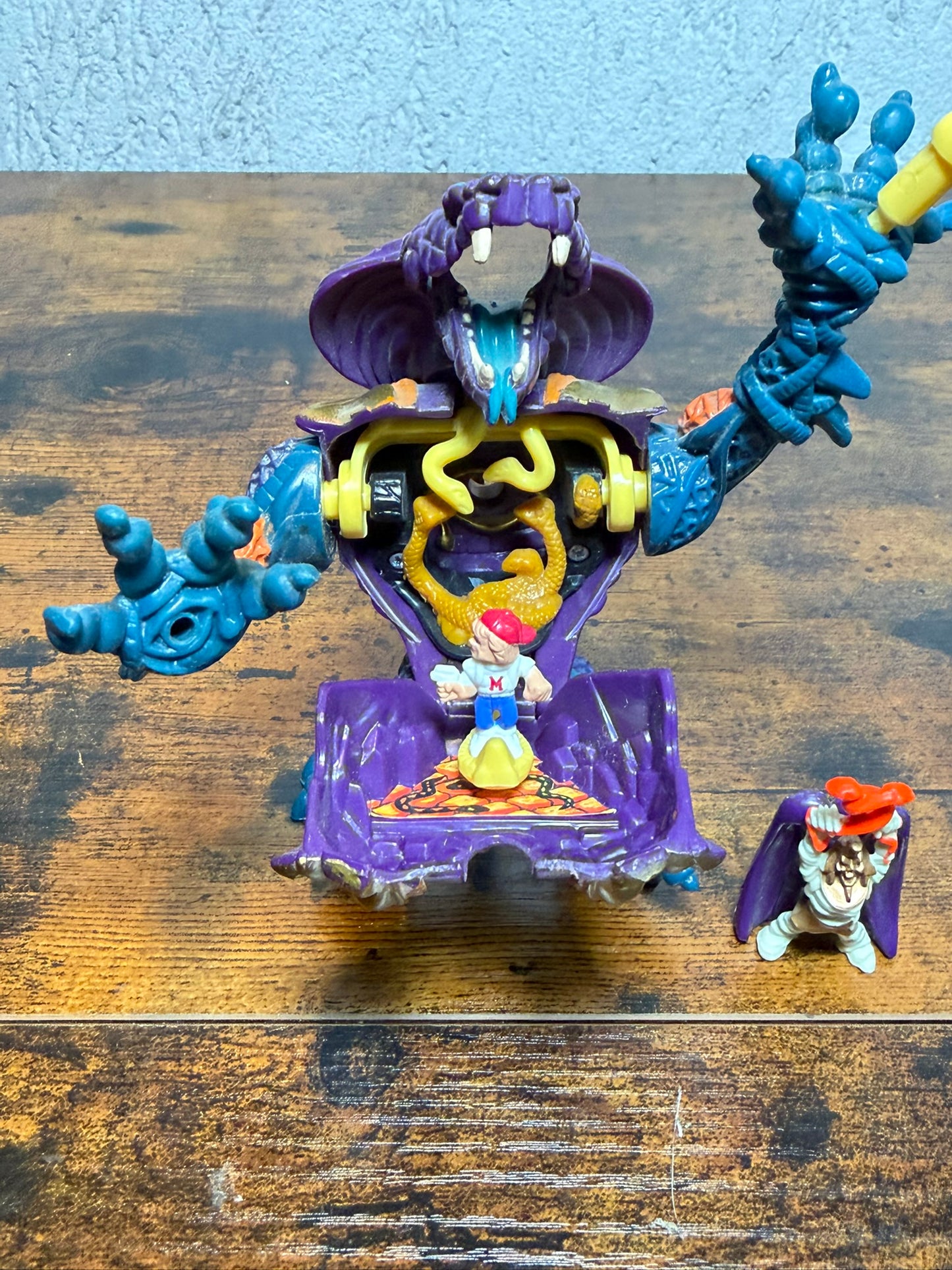 Vintage Bluebird Mighty Max Strikes Pharoah Phang Fang 90s incompleto