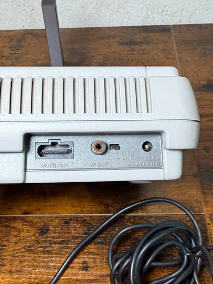 SNES - Console Super Nintendo + controller (senza fili - testata)