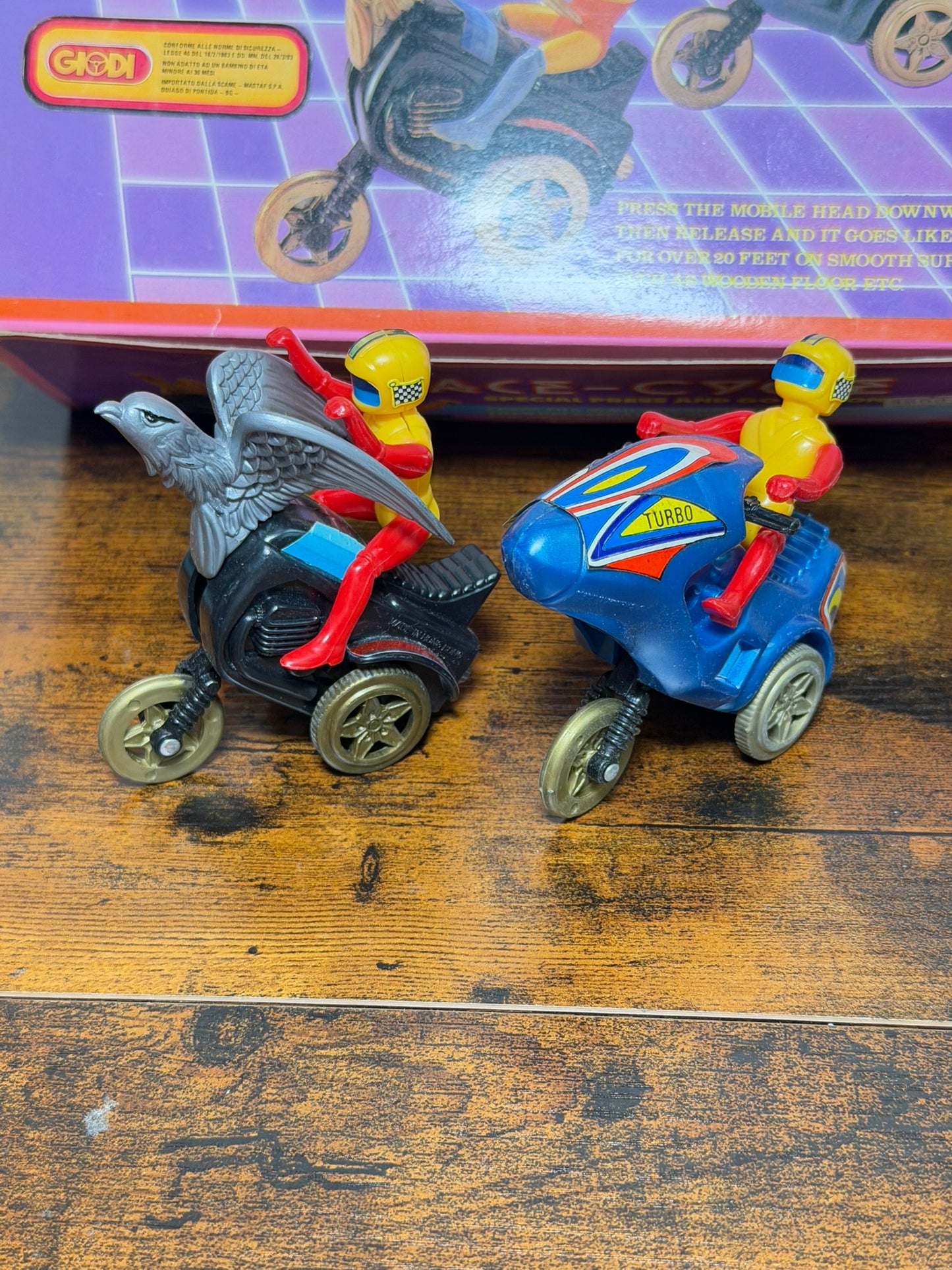 box 12pz Vintage 1983 Hong Kong Space-Cycle turbo motorcycle racer knockoff