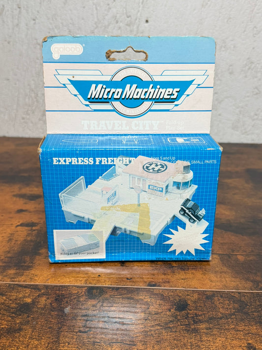 Galoob Micro Machines Travel City Express Freight Playset #6410 1988 Vintage