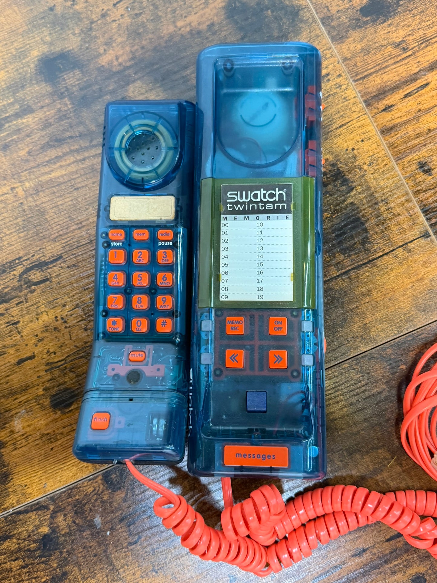 Telefono Fisso Swatch Twintam con memoria numeri e messaggi